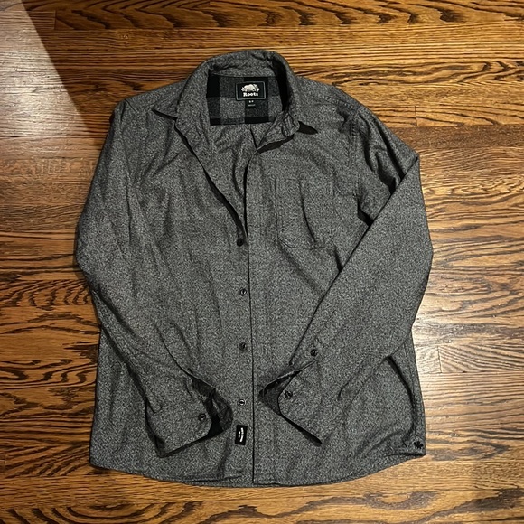 Roots grey men’s button down - Picture 3 of 5